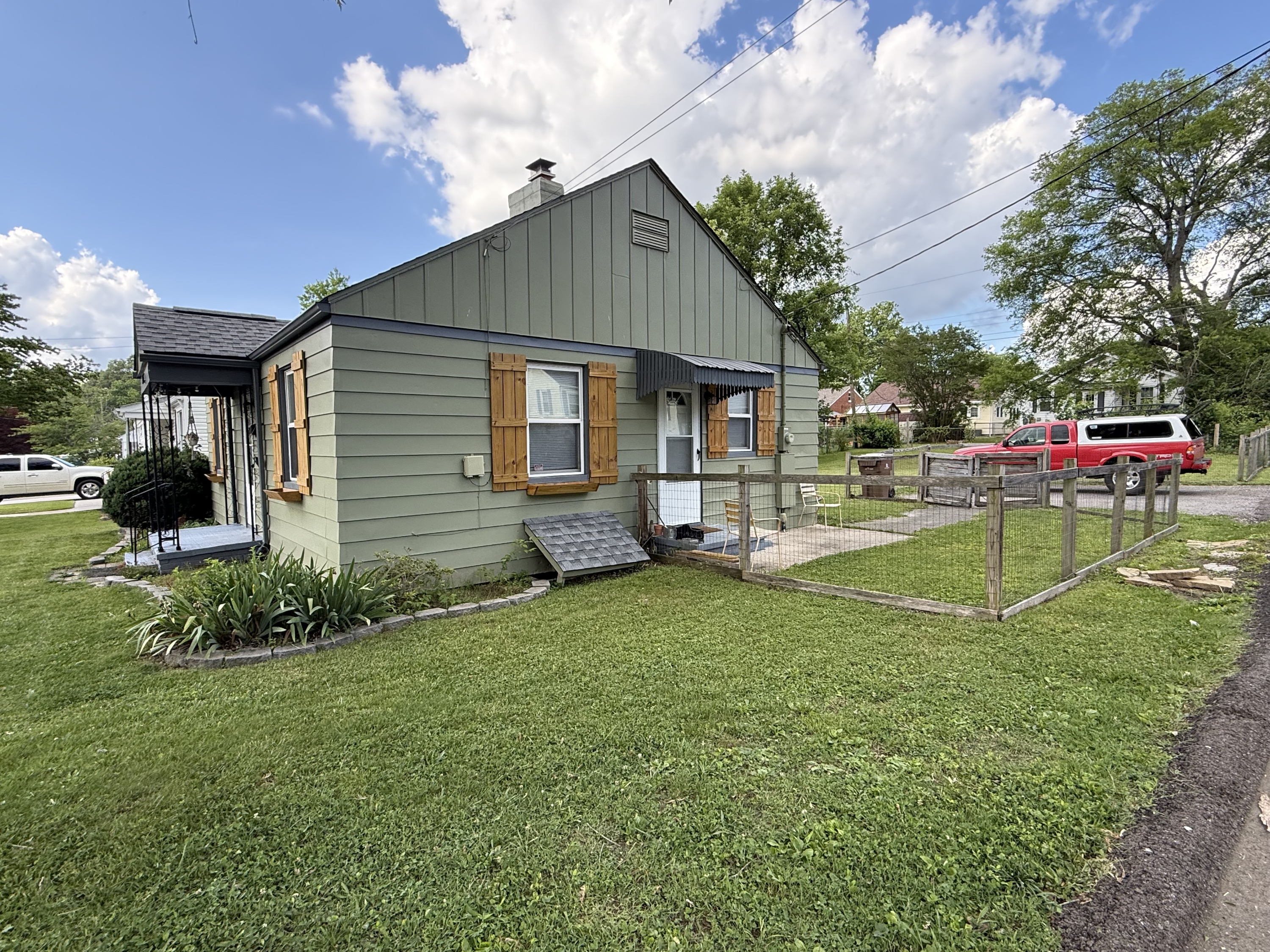 Property thumbnail image
